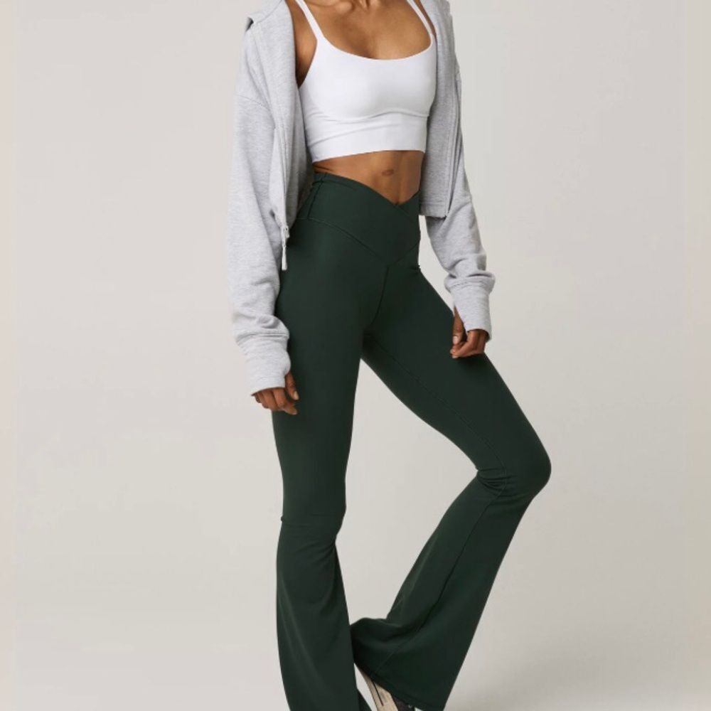 Aerie Real Me High Waisted Crossover Flare Legging Womens Small Green